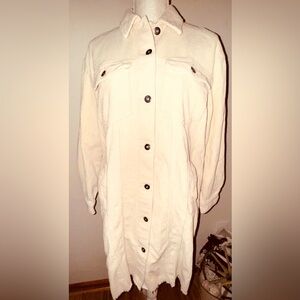 GeeGee Cream Corduroy Button-Up shirt/Jacket dress.  Size M  VGUC
